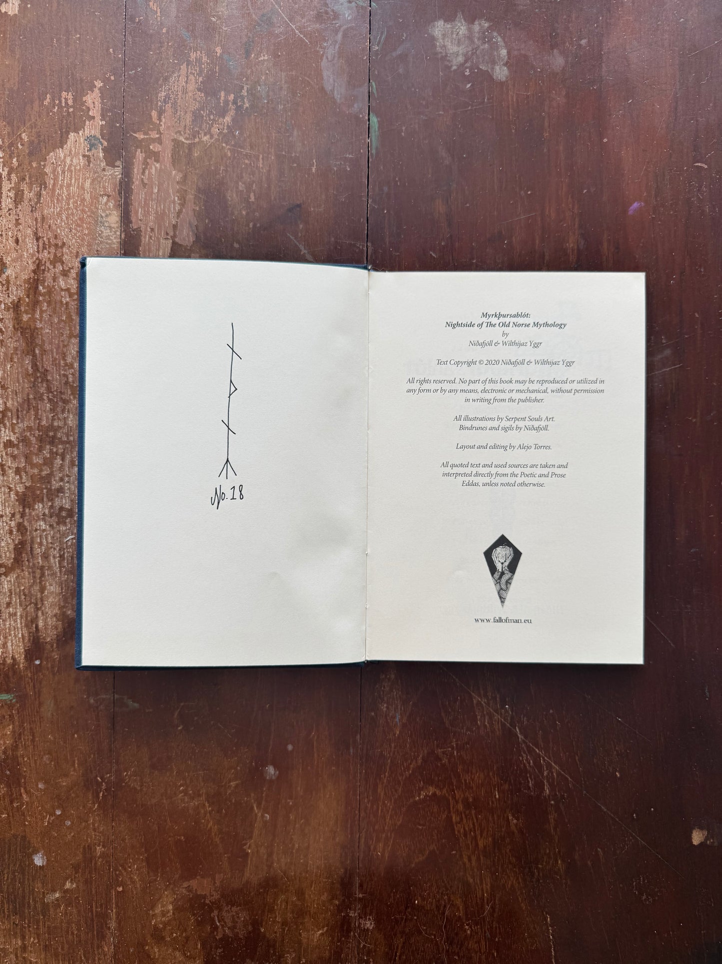 Myrkþursablót : Nightside of the Old Norse Mythology by Niðafjöll & Wilthijaz Yggr – Limited Edition in Custom Slipcase